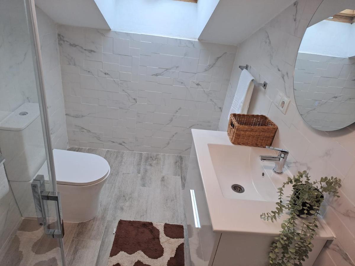 Apartamentos Jara 1C มาลากา ภายนอก รูปภาพ